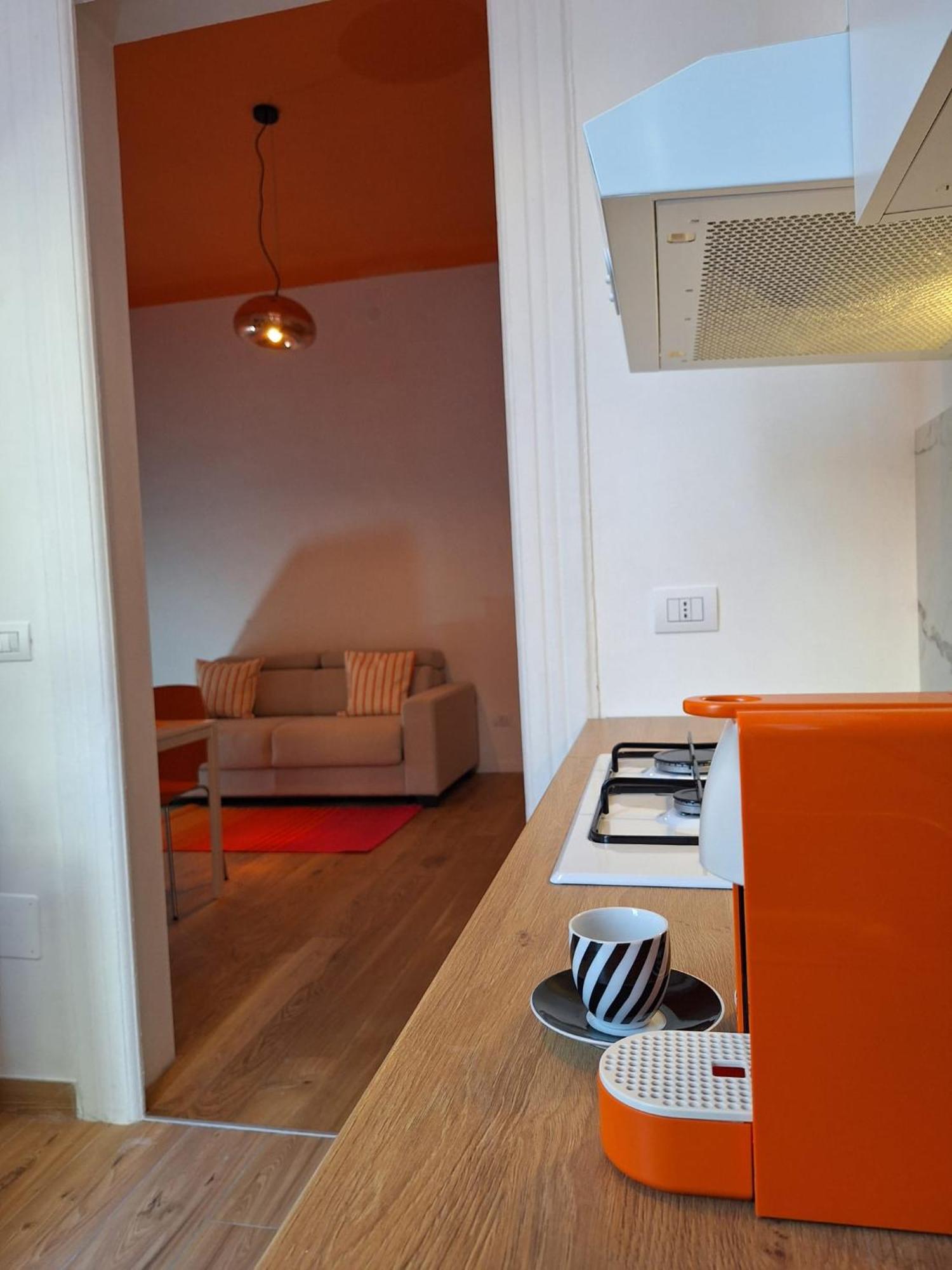 Acqua Amare Guest House Бари Экстерьер фото