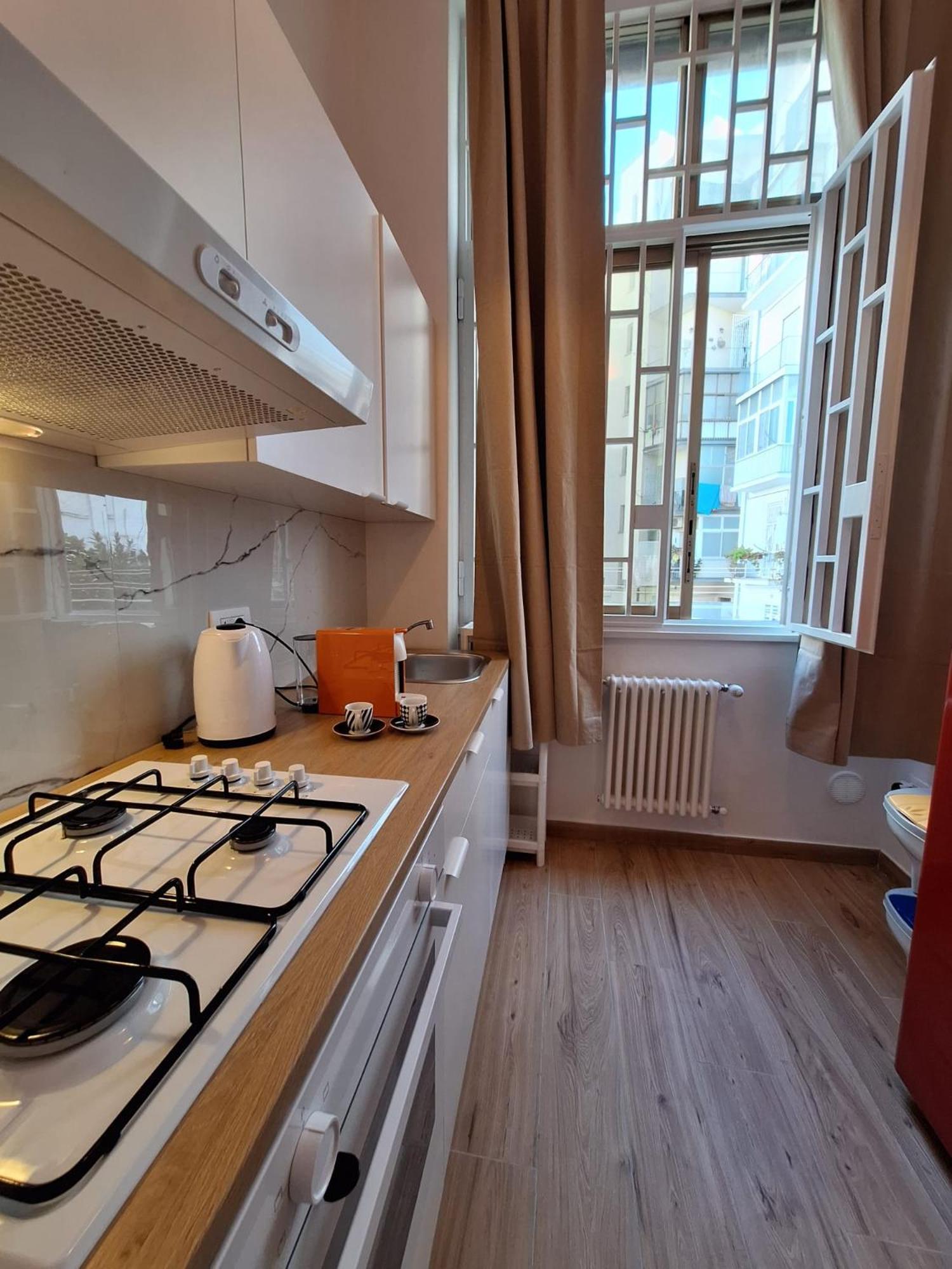 Acqua Amare Guest House Бари Экстерьер фото