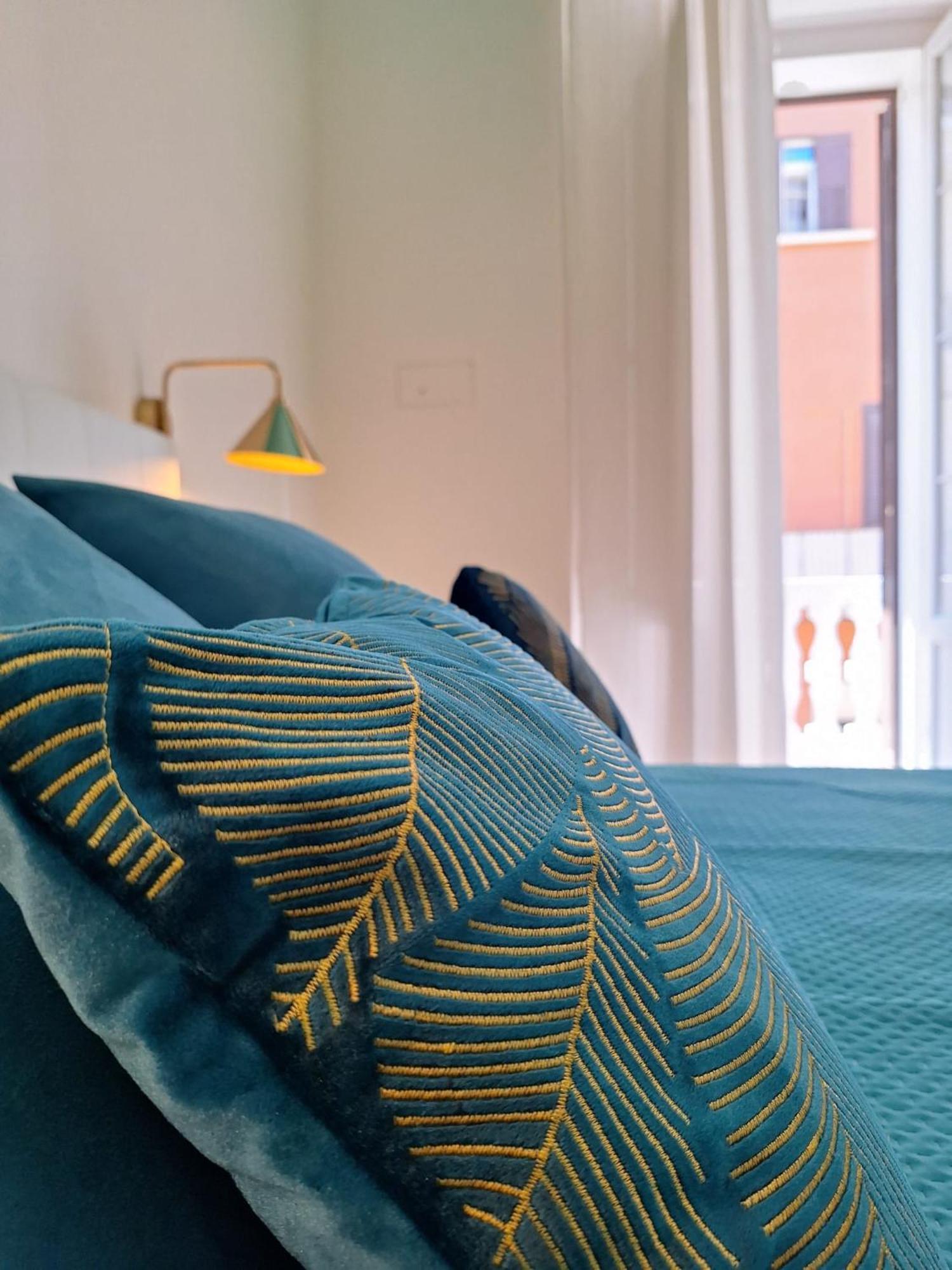Acqua Amare Guest House Бари Экстерьер фото